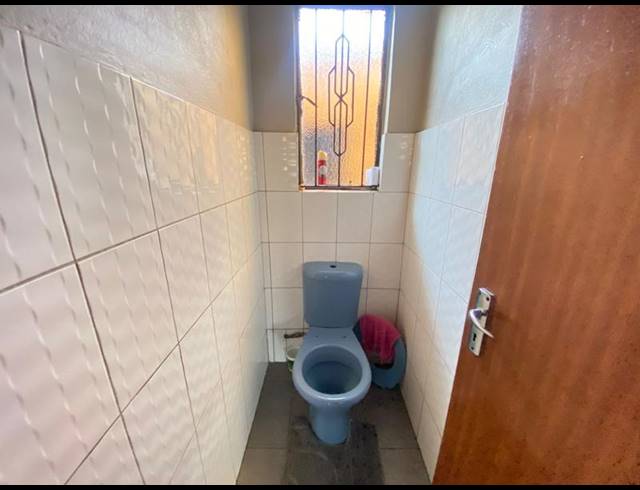 3 BEDROOM HOUSE FOR SALE IN FINETOWN